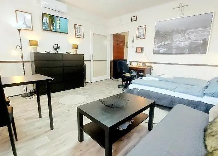 Delux Castle Buda Deluxe Apartment